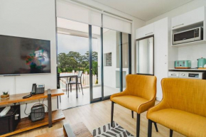 301 Le Jardin
